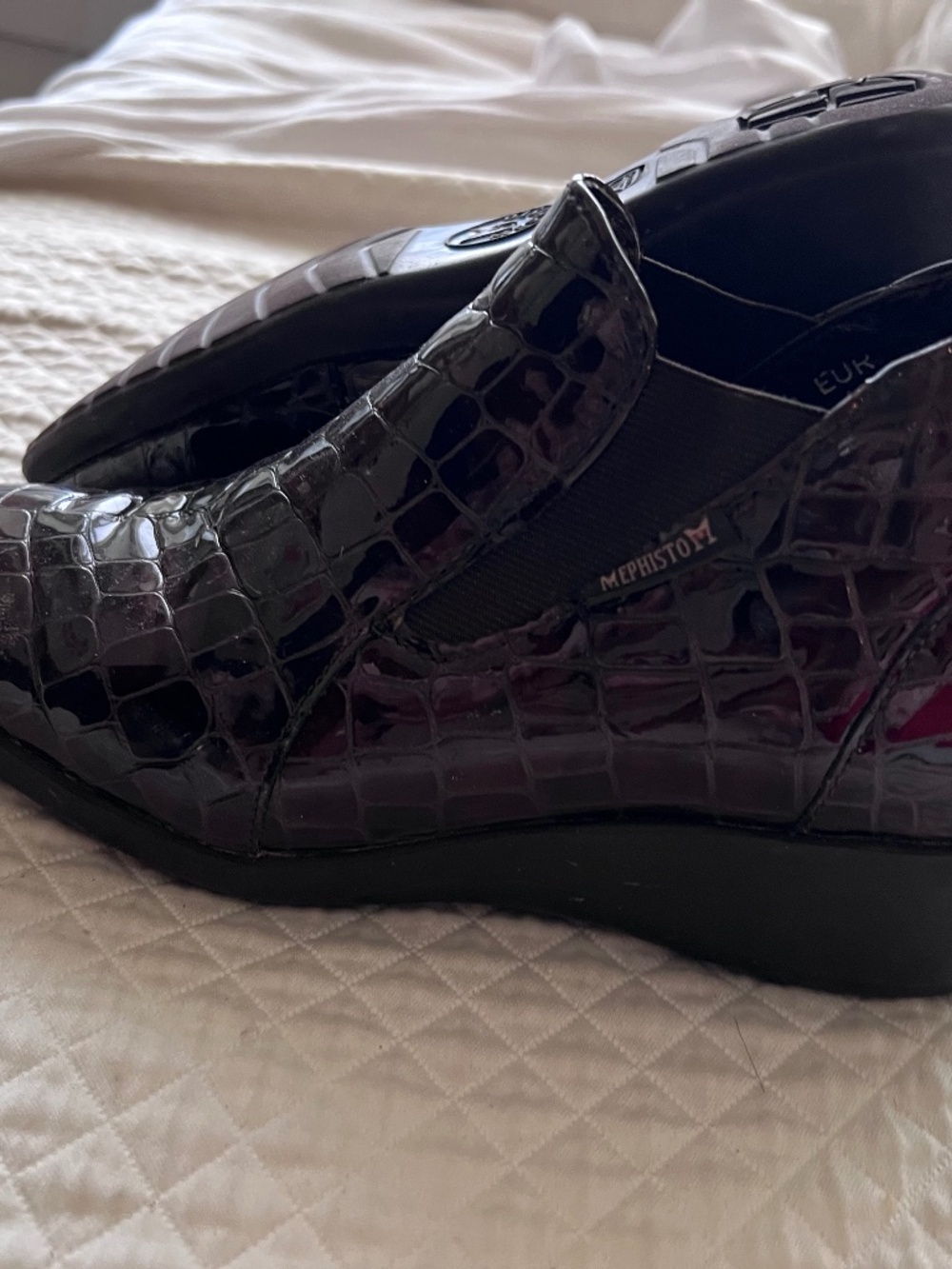 Mephisto wedge angle boots